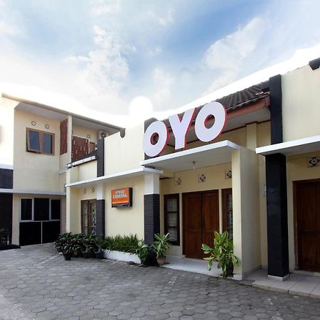 Super Oyo 1150 Omah Ladrang Kejayan Exterior foto