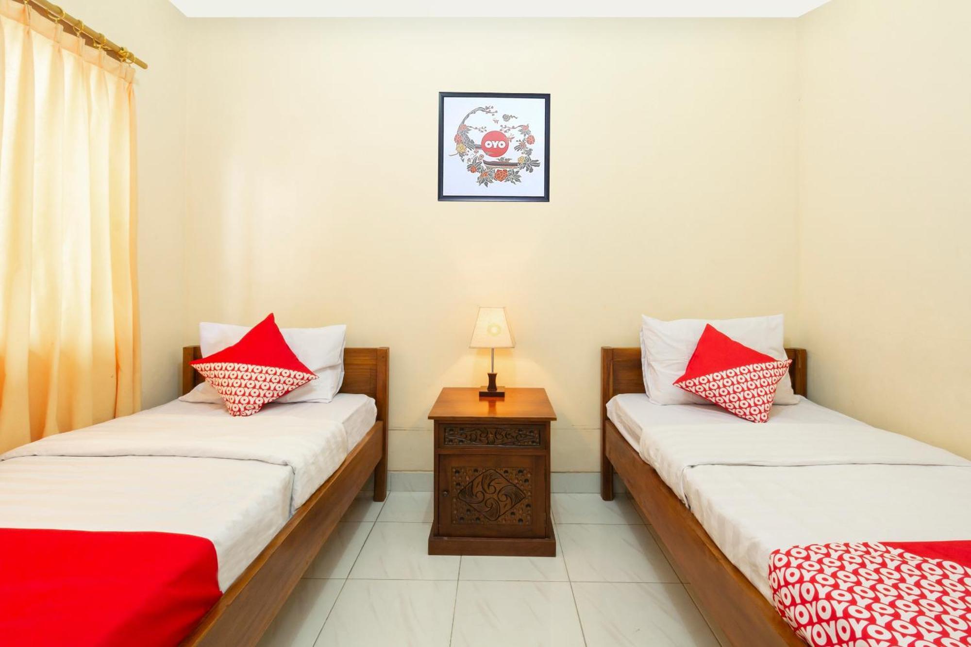 Super Oyo 1150 Omah Ladrang Kejayan Exterior foto