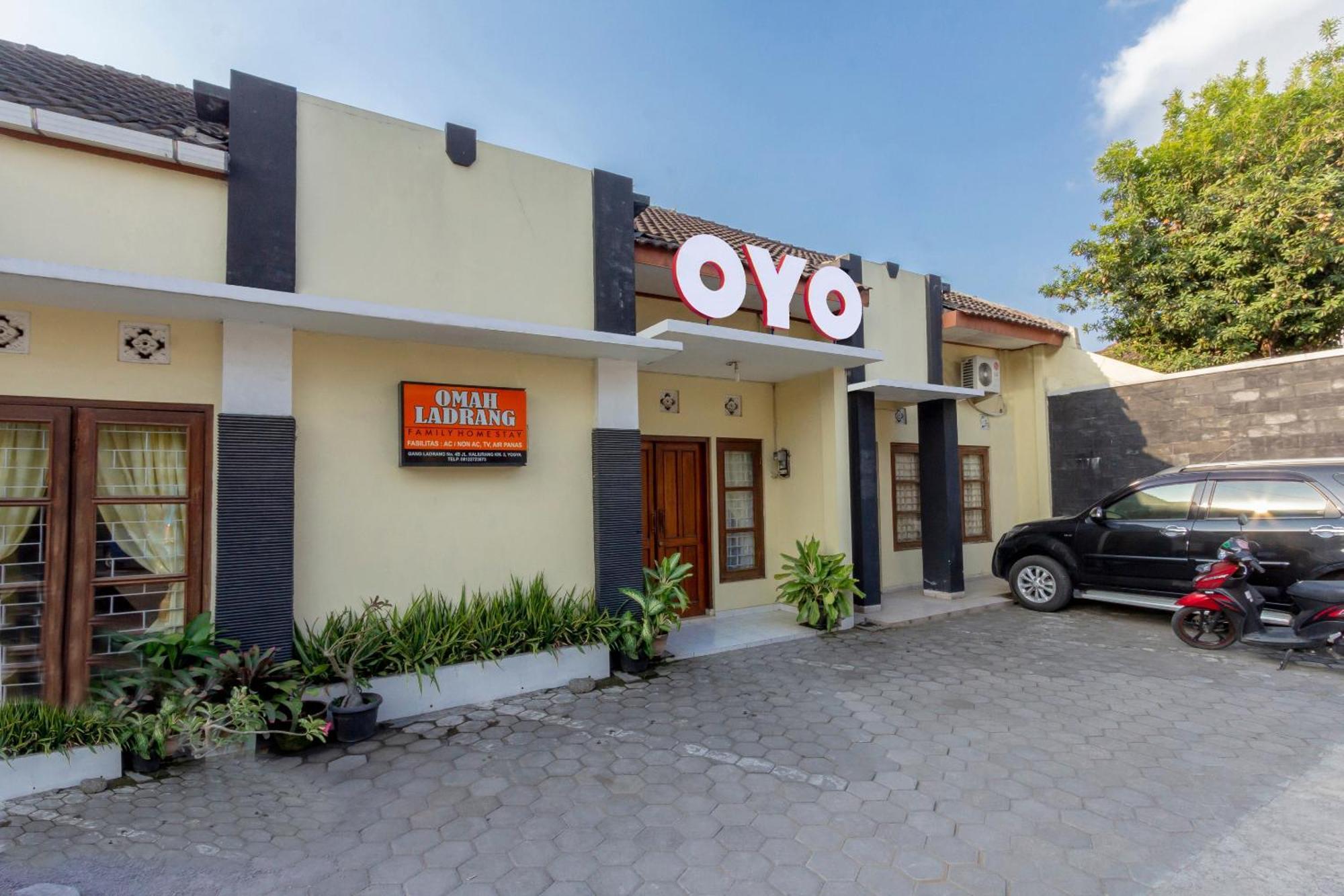 Super Oyo 1150 Omah Ladrang Kejayan Exterior foto